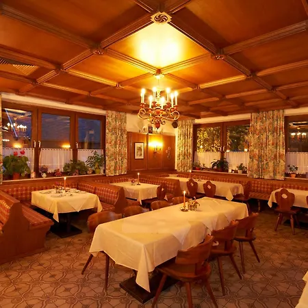 Blasiwirt בית הארחה 3*