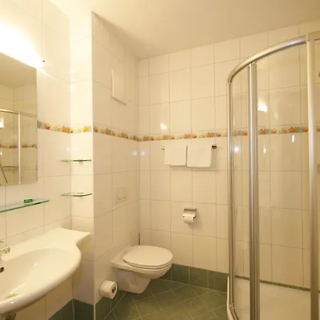 Blasiwirt בית הארחה סנט מיכאל אים לונגאו